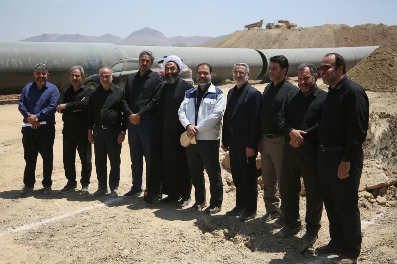 بازدید نمایندگان مردم استان اصفهان در مجلس از طرحهای کلان احیاء زایندهرود