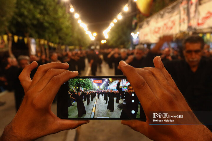 عزاداری شب تاسوعا در رهنان اصفهان