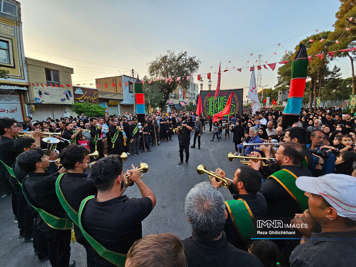 عزاداری تاسوعای حسینی در نجف‌آباد