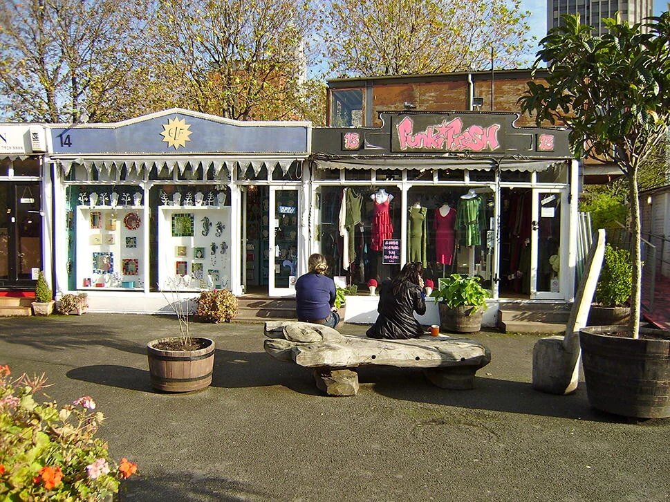 فضاهای عمومی به کمک اقتصاد محلی میآیند