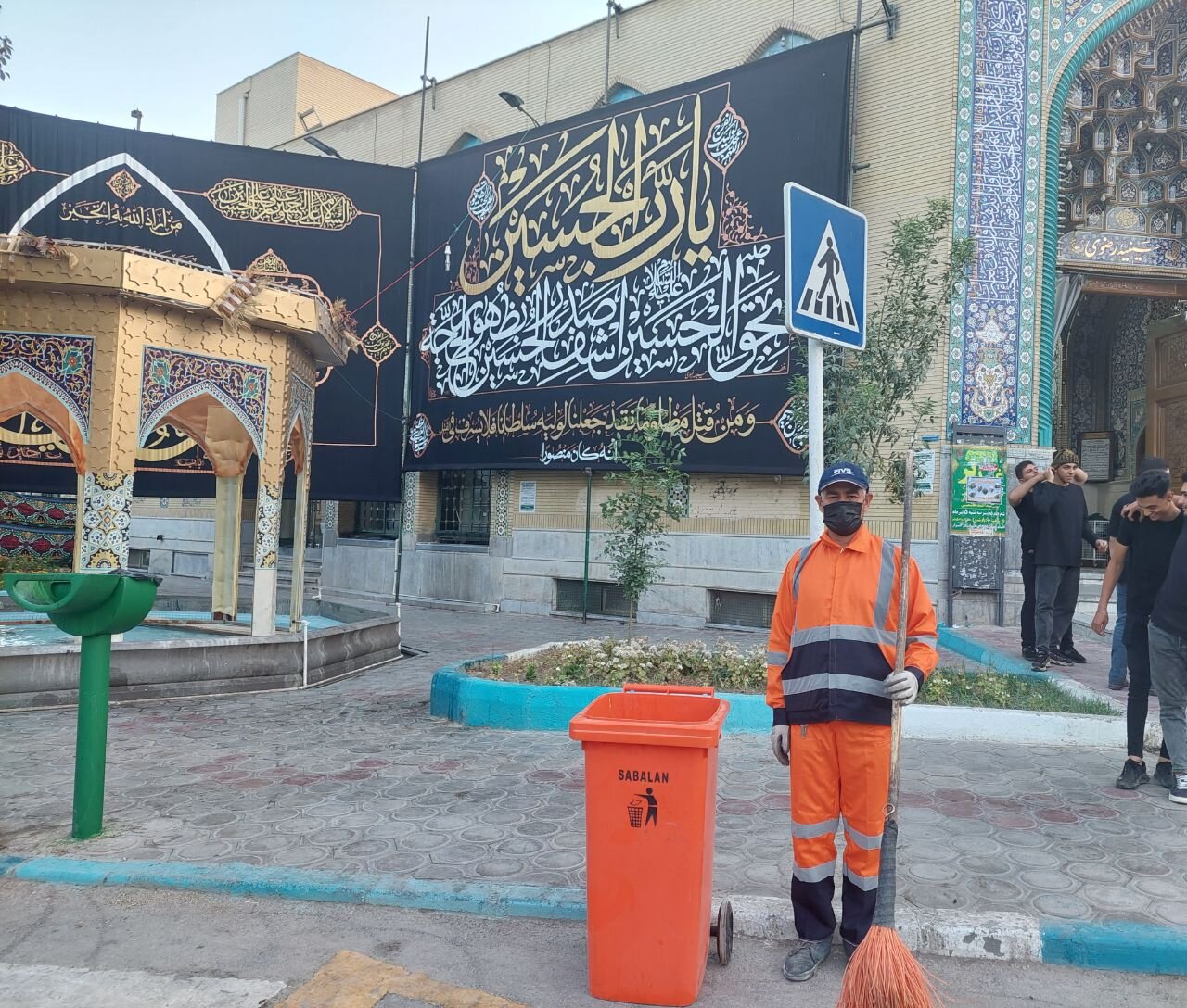 دلخوشیهای پاکبانی که خادمالحسین(ع) شد