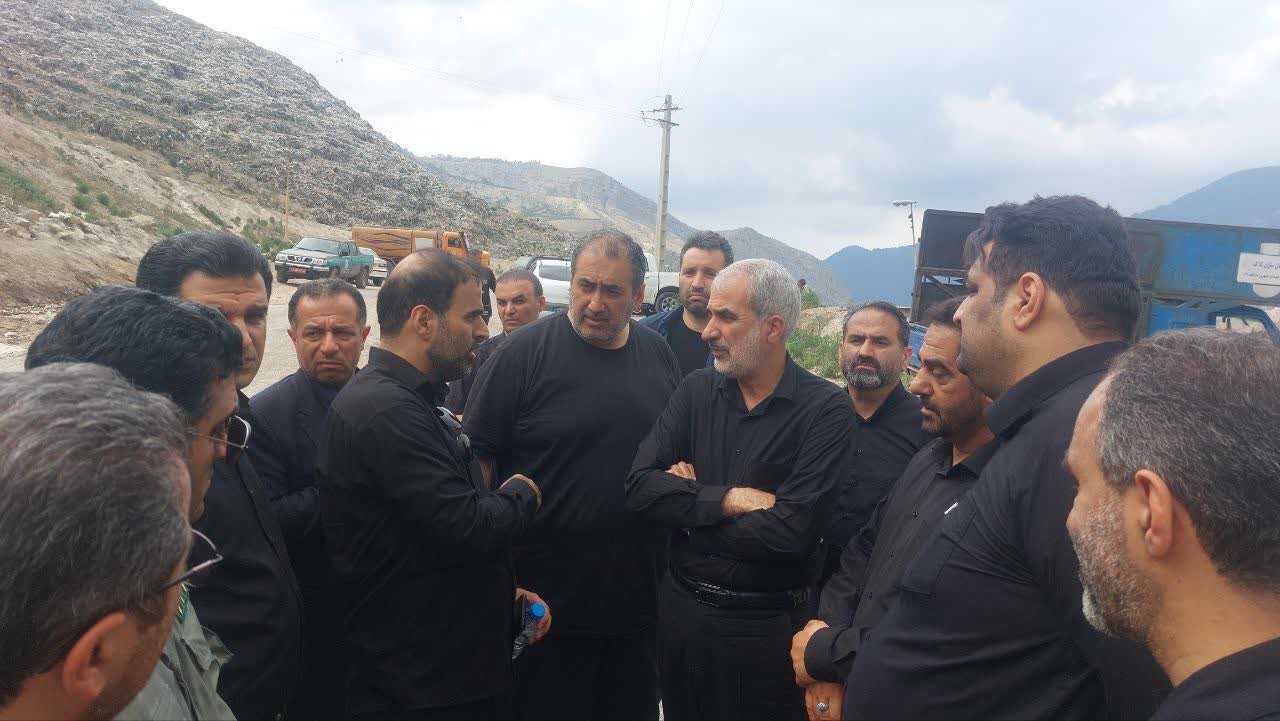 حضور فعالانه آتش‌نشانی‌های ۸ شهر مازندران برای مهار آتش محل دفن زباله آمل