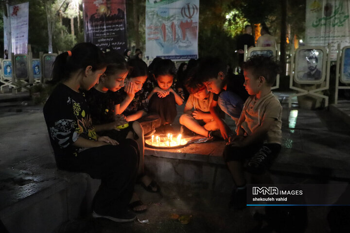 Iranians Mark Muharram 10 with Unique Rituals to Commemorate Martyrdom of Imam Husain