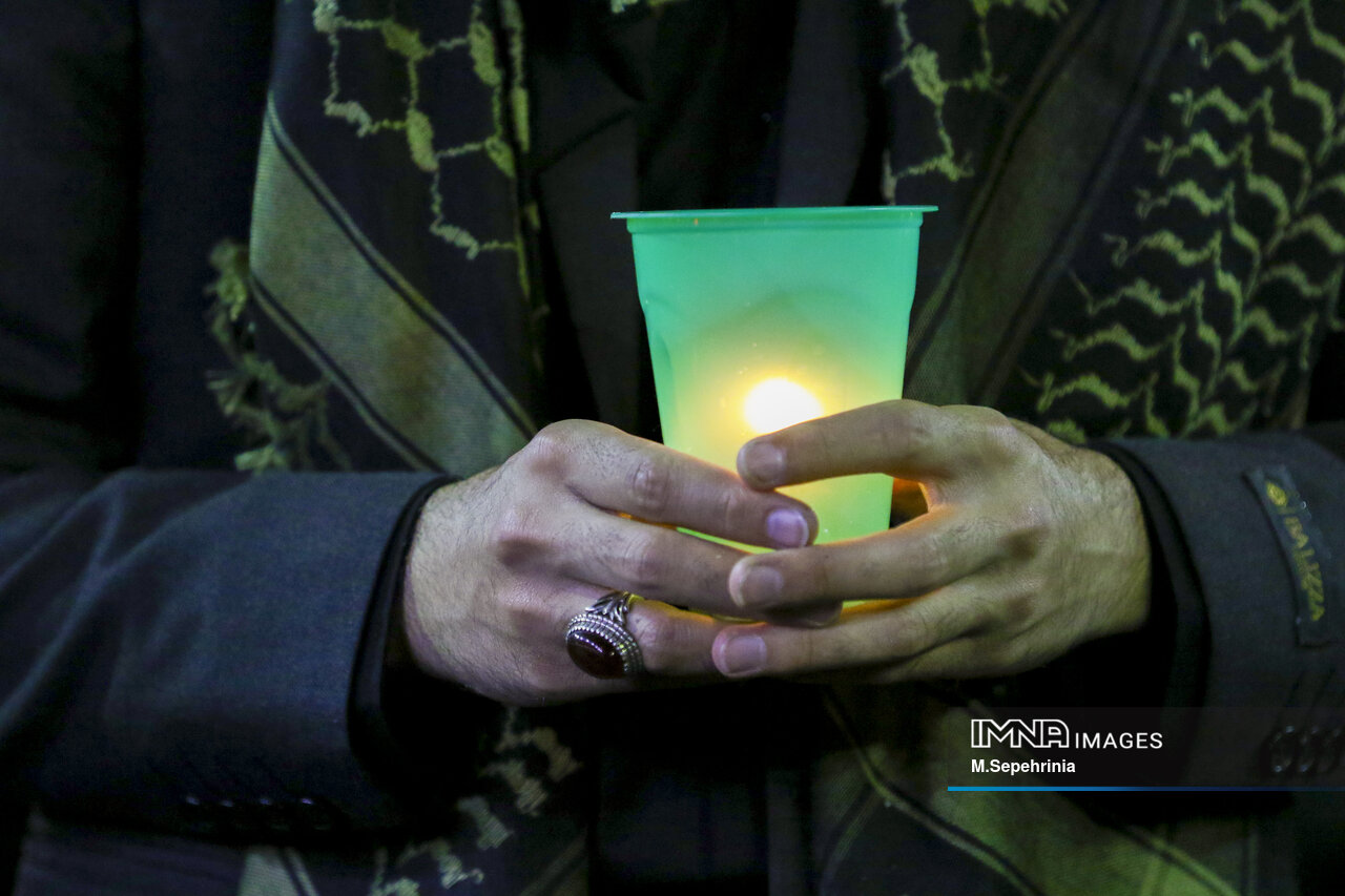 نگاهی به آیینهای مختلف عزاداری در حرم امام رضا(ع)/ یک ایران در سوگ عالم آلمحمد(ص)