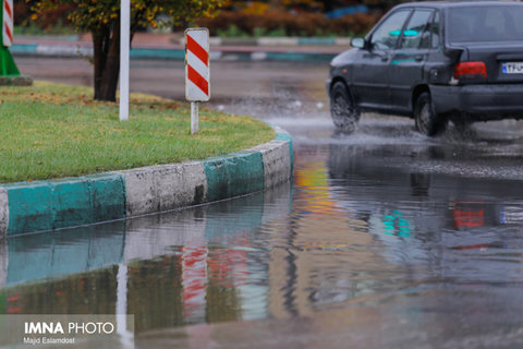 چالشهای دفع آبهای سطحی در اهواز/ تلاش مدیریت شهری برای رفع معضل