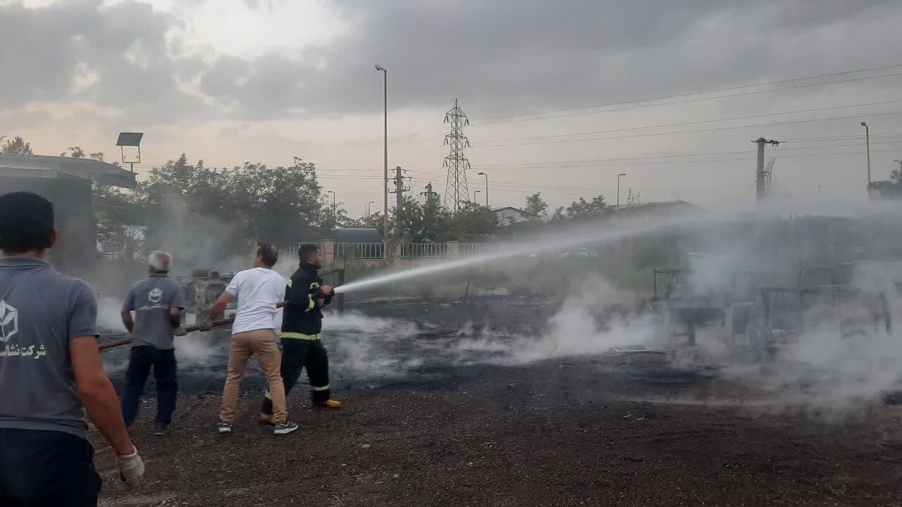 وقوع آتش‌سوزی در کارخانه پلی‌اتیلن قزوین