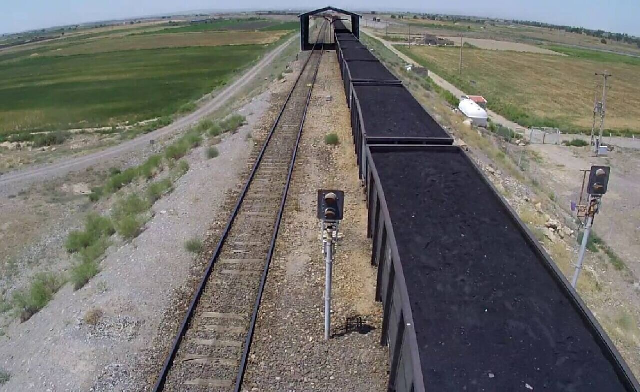 Iran railway makes history with first Russian coal export to India