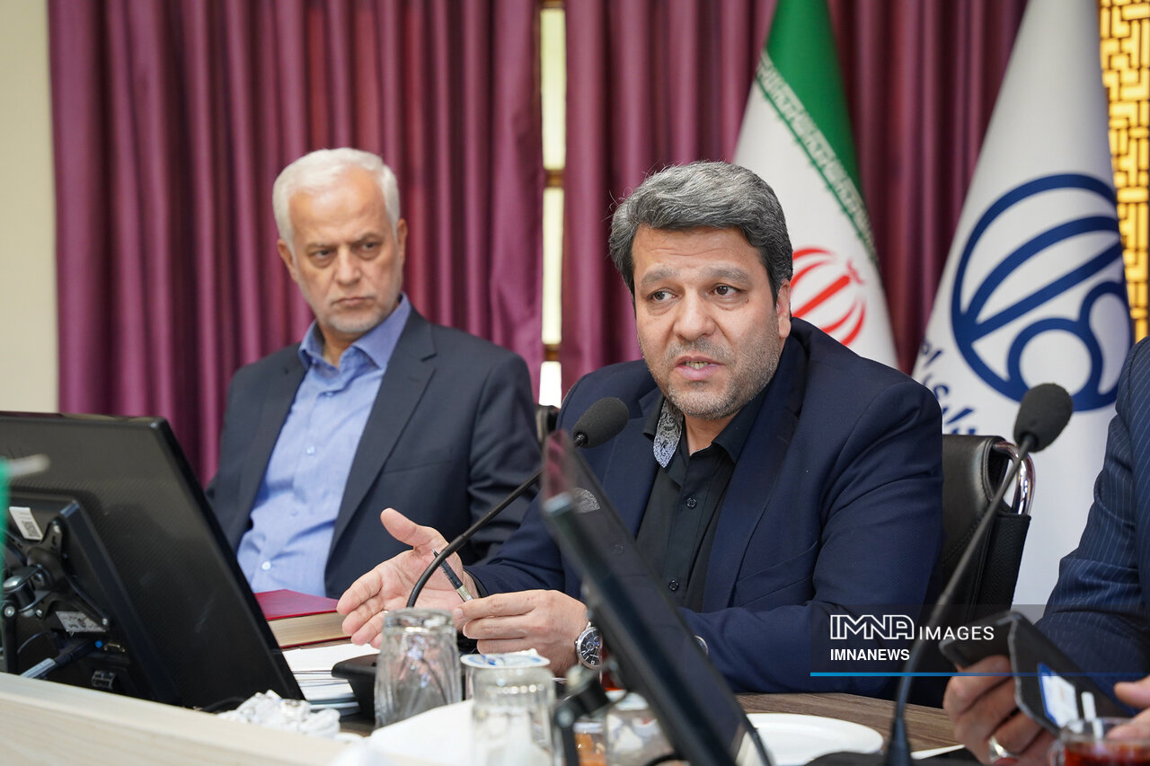 جایگاه و نقش ویژه هنرمندان در جشنواره فیلم کودک بازنگری شود