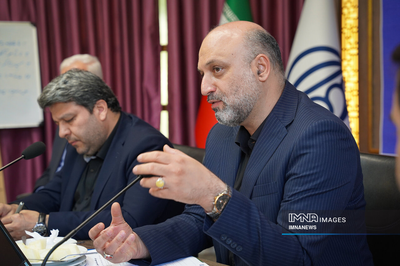 جایگاه و نقش ویژه هنرمندان در جشنواره فیلم کودک بازنگری شود