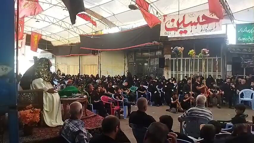 تعزیه راهب مسیحی روز هفتم شهادت امام حسین (ع) در خمینی شهر + فیلم