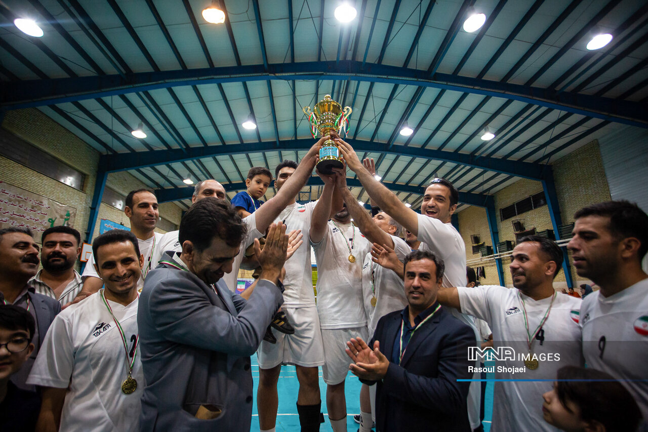 اختتامیه مسابقات والیبال کارکنان شهرداری اصفهان