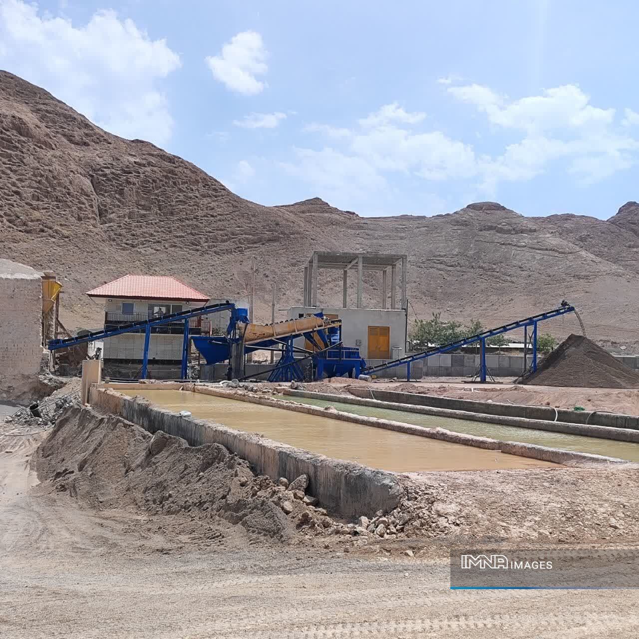 توسعه خط تولید ماسهشویی مجتمع تولیدی صفه