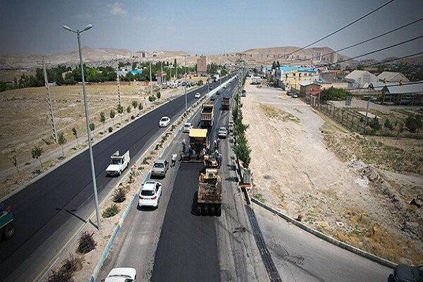 توزیع ۲۳۰ هزار تن آسفالت در معابر اصلی و فرعی تبریز