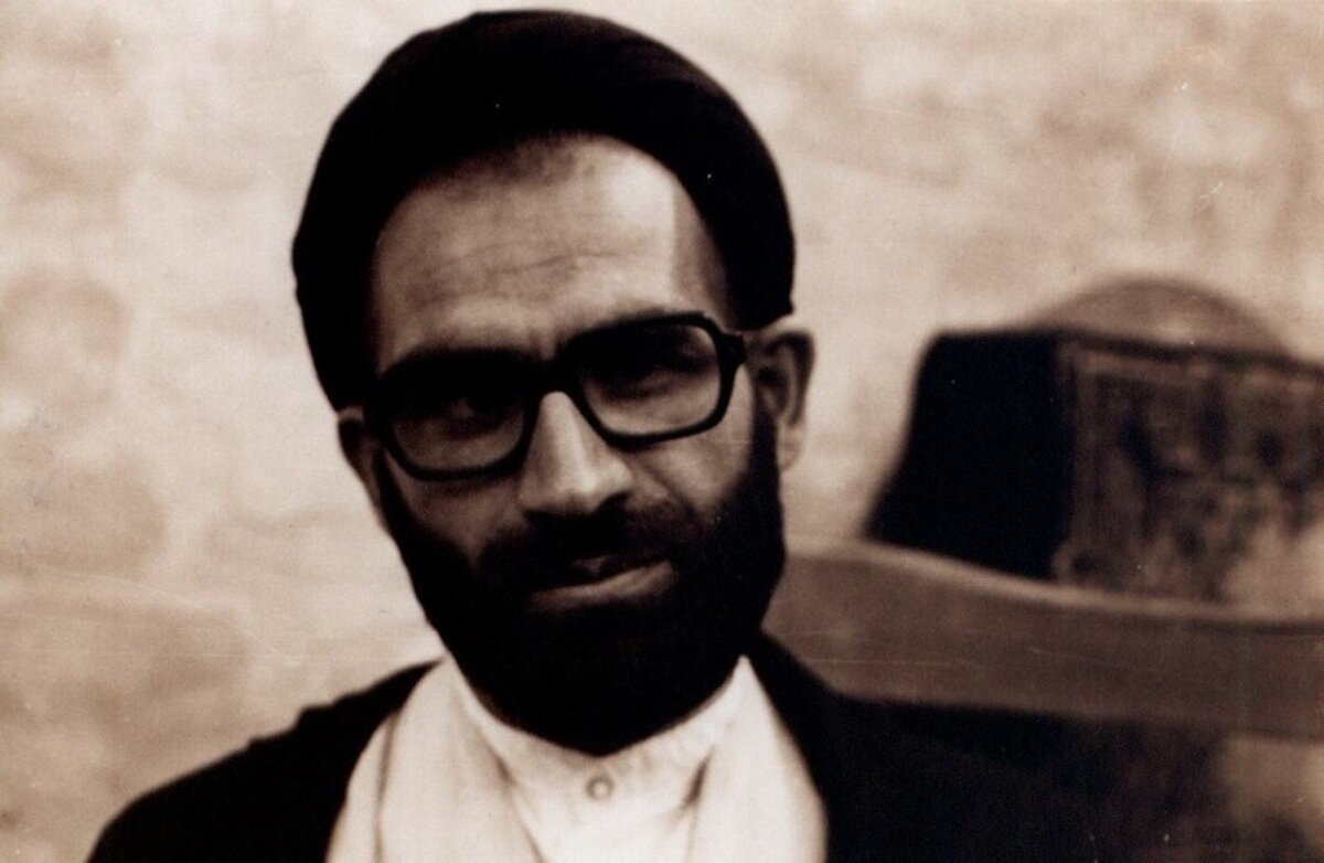 شهادت بهجرم ایستادگی بهپای مردم