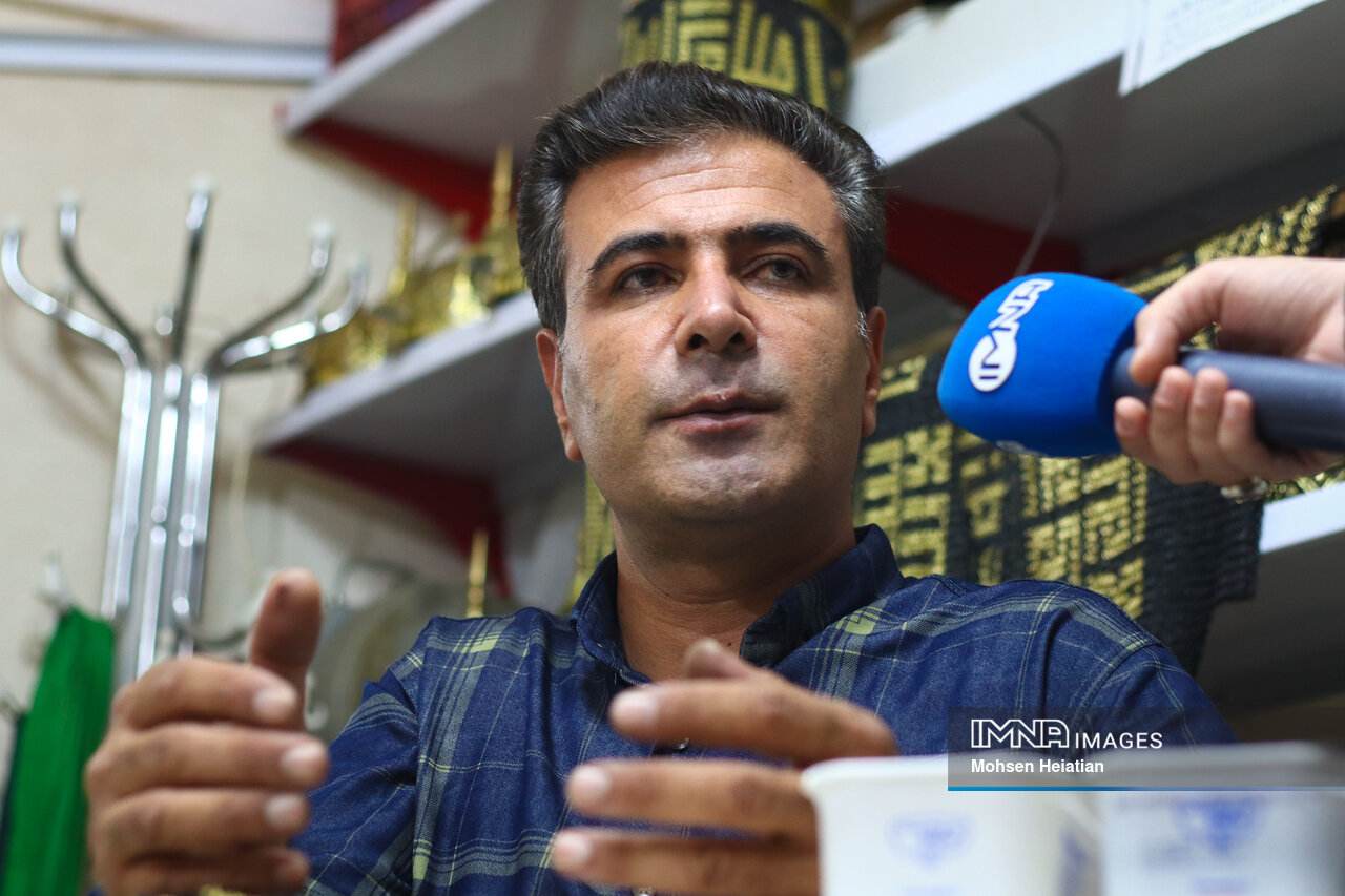 اینجا حلقهها به عشق حسین(ع) دست بهدست هم میدهند