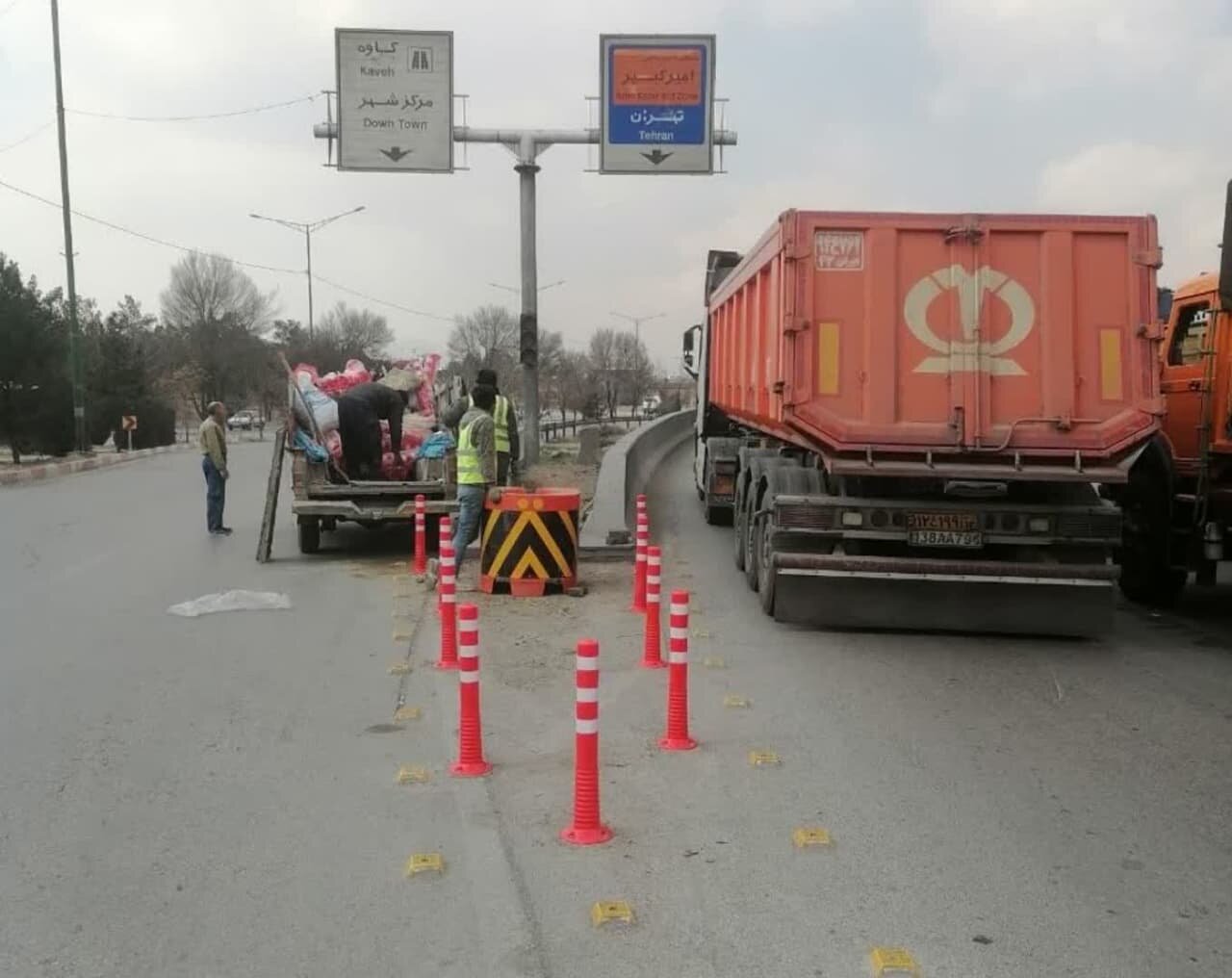 آشکارسازی و ایمن‌سازی بیش از ۱۷ دماغه ترافیکی در منطقه ۷ اصفهان + فیلم