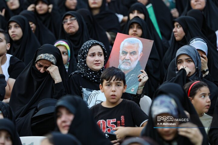 اجتماع دختران انقلاب در ورزشگاه آزادی