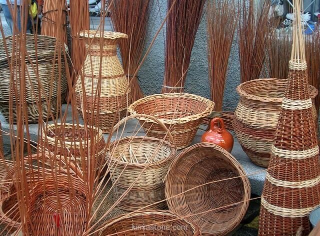 از «متکازین» تا «ارسی سازی»، صنایع دستی رو به فراموشی ایران