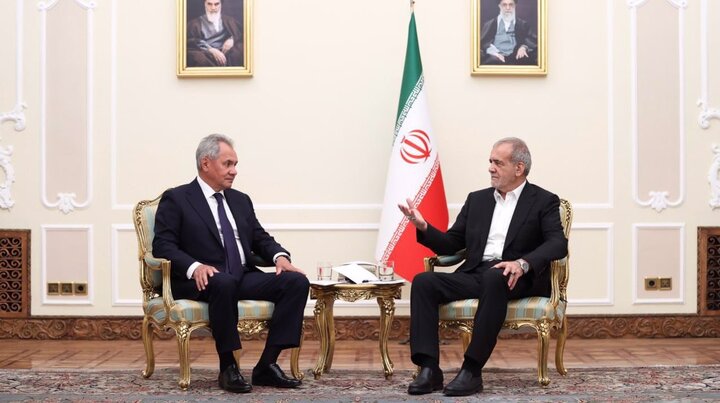 Iran, Russia Strengthen Ties Amid Regional Tensions, Condemn Israel's Assassination of Hamas Leader