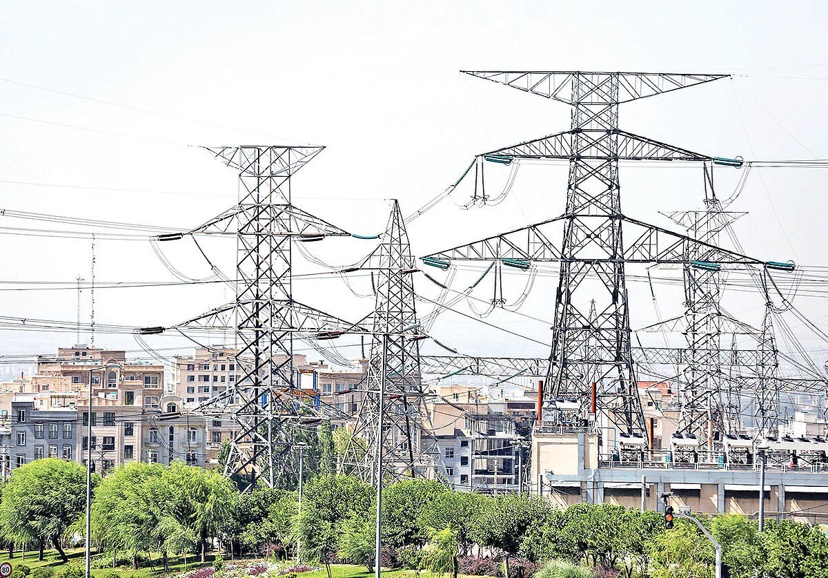 داغ ناترازی برق در تابستان قم/ تلاشهای محدود در برابر نیاز گسترده