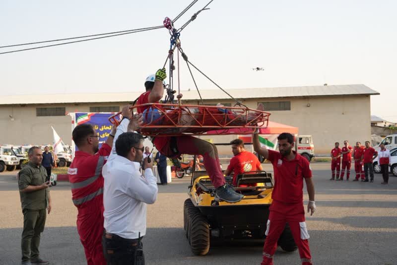 الحاق ۳۱ خودرو امدادی و اداری به ناوگان جمعیت هلالاحمر آذربایجانغربی