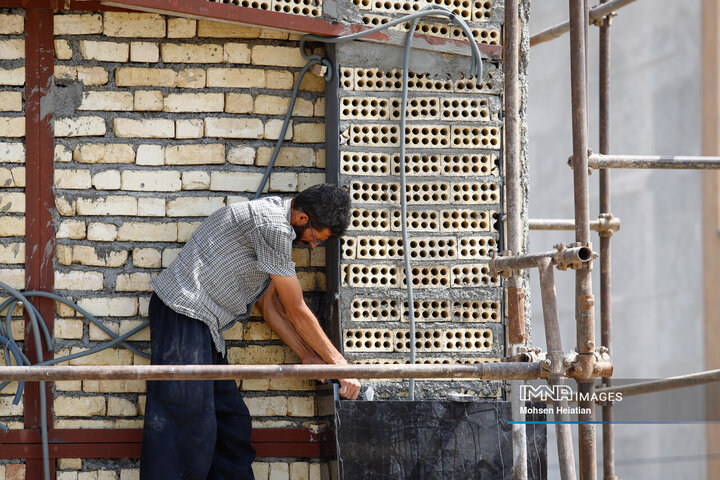 مشاغل بدون تعطیلی در گرمای بالای 40 درجه