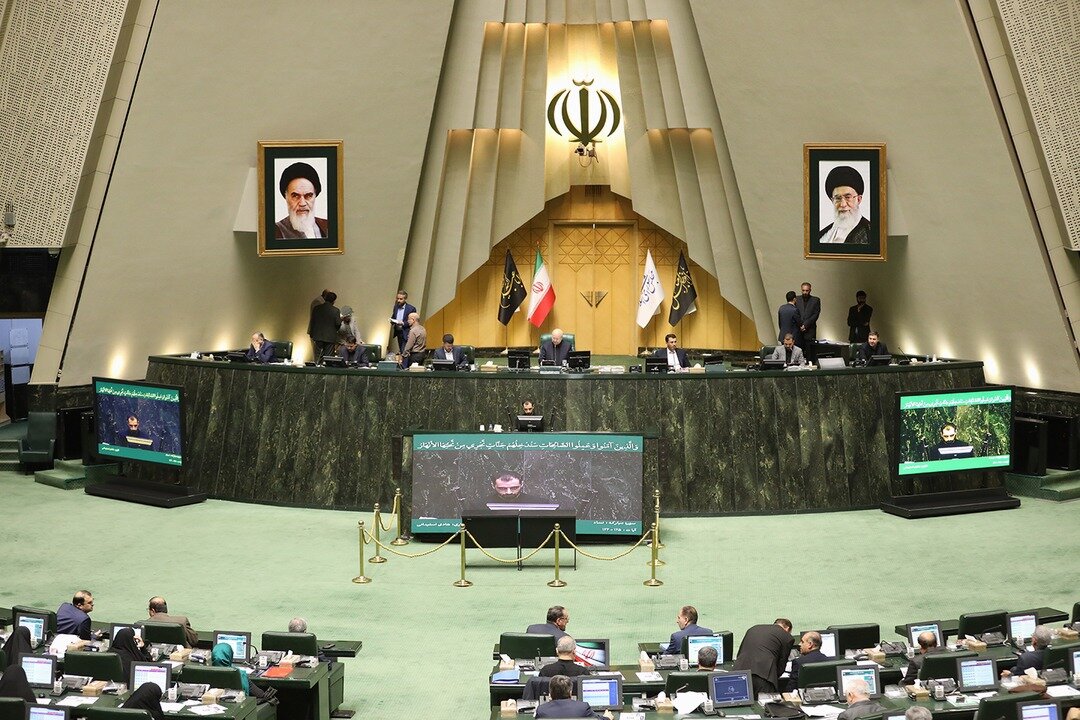 واکنشها به قطعنامه ضدایرانی شورای حکام/ استعفای نماینده بندرعباس