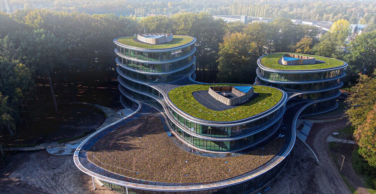 مزایای ساختوساز صفر خالص+ معروفترین ساختمانهای کربنصفر