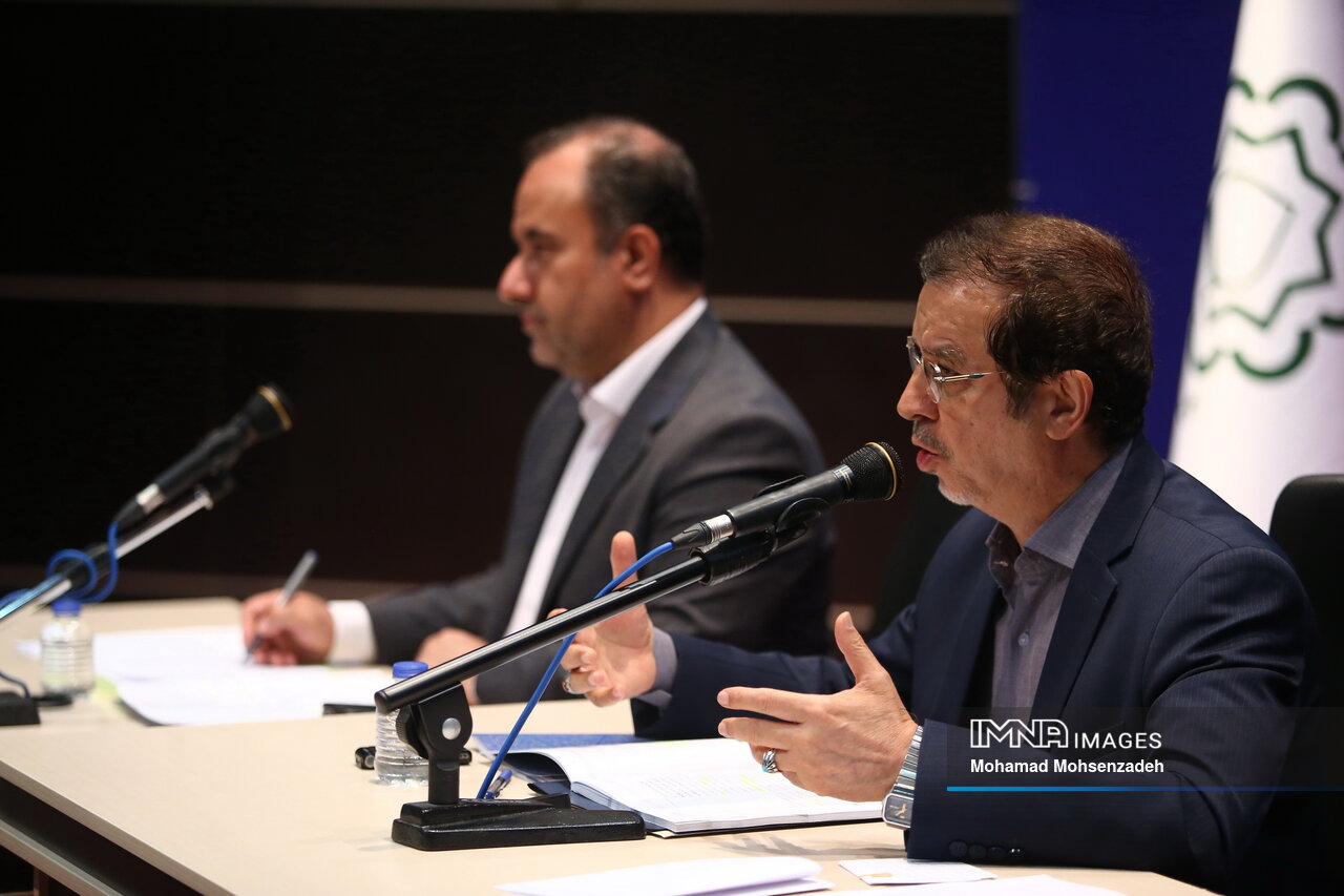 اجازه نمیدهیم خط B متروی قم حذف شود/ پرونده منوریل روی میز شورای عالی فنی کشور