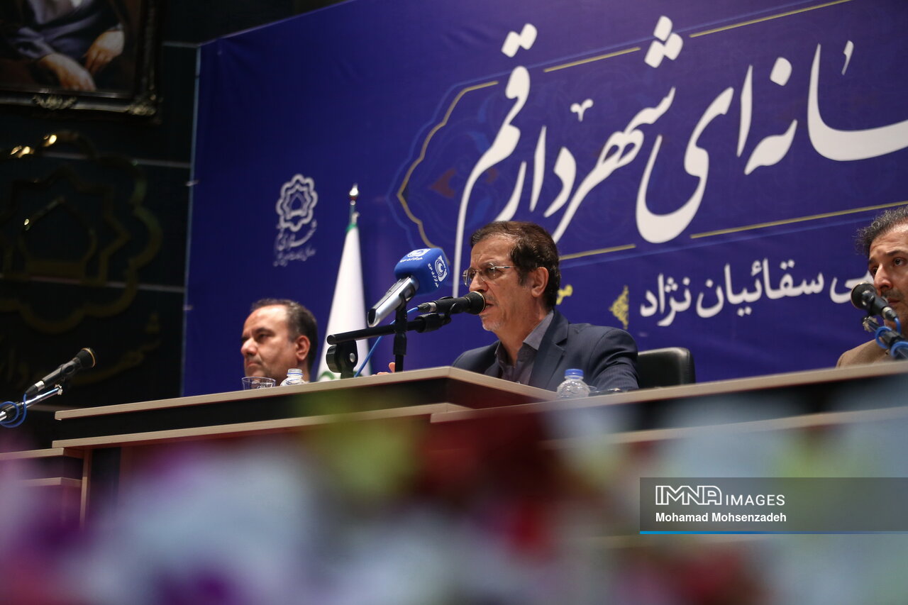 اجازه نمیدهیم خط B متروی قم حذف شود/ پرونده منوریل روی میز شورای عالی فنی کشور