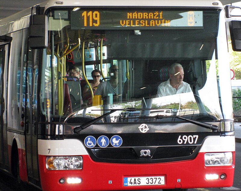 توقف به درخواست شهروند؛ سیاست جدید اتوبوسهای عمومی پراگ