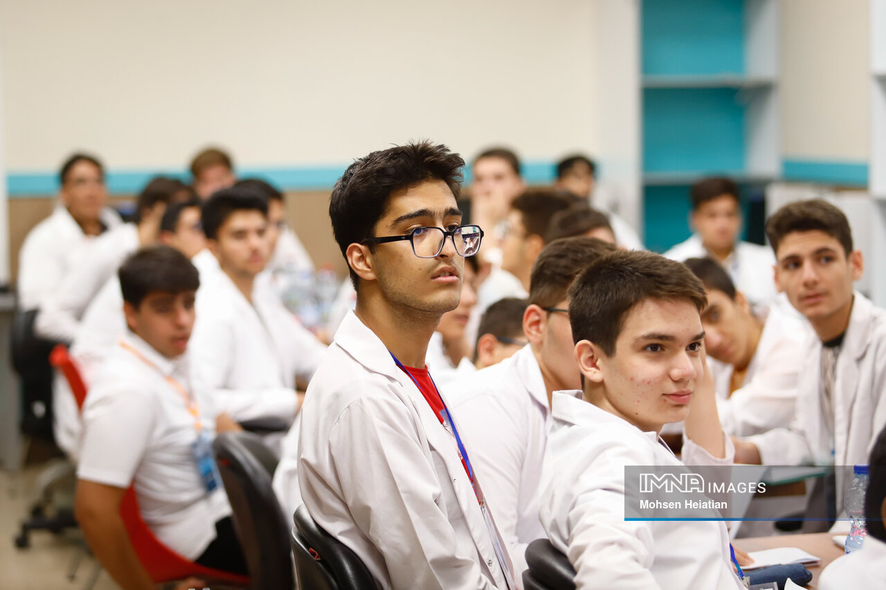 مروری بر پیشرفتها و دستاوردهای ایران در حوزه آموزشوپرورش پس از پیروزی انقلاب اسلامی