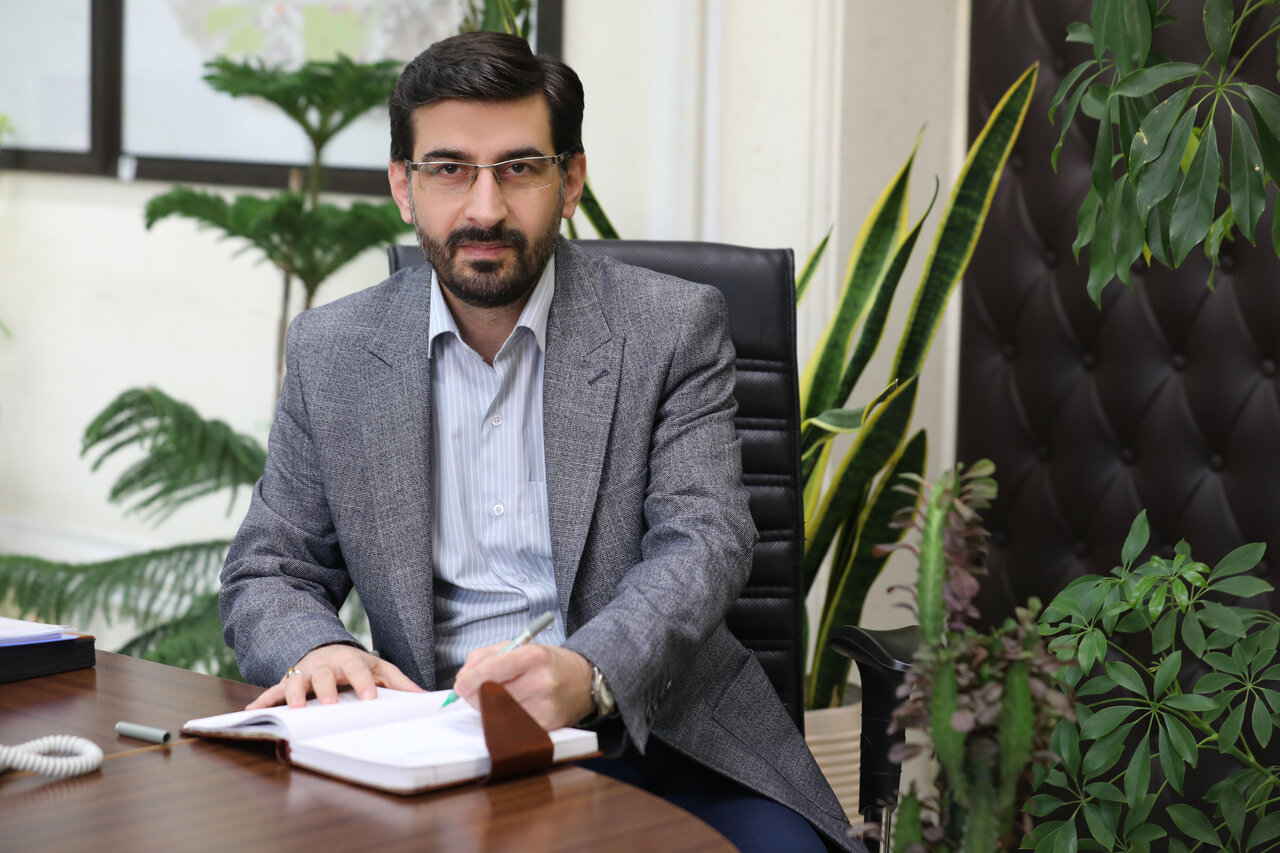 پیشرفت ۴۰ درصدی پروژه پیاده‌روسازی خیابان لاله اصفهان با اعتبار ۱۳۰ میلیارد ریال