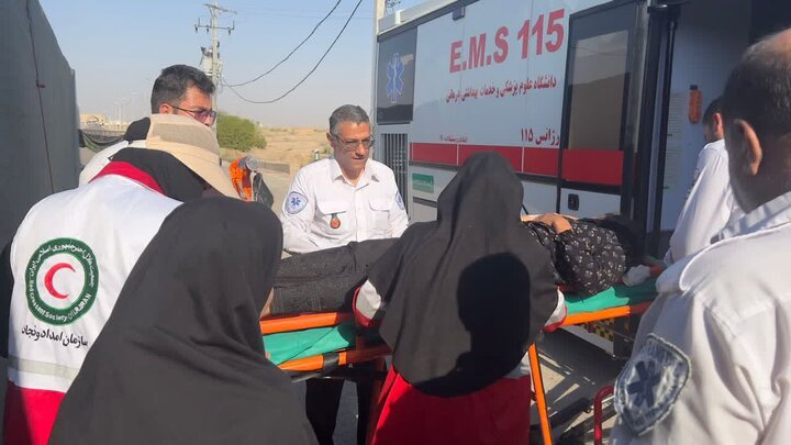 خدمترسانی هلال احمر به بیش از ۲۳۰ هزار نفر در مرزها