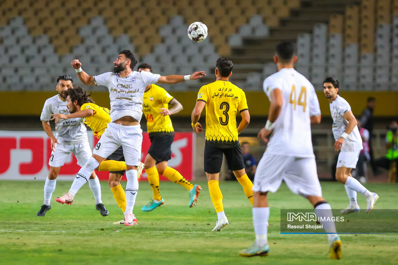 از پرسپولیس خوششانس تا ذوبآهن منطقی