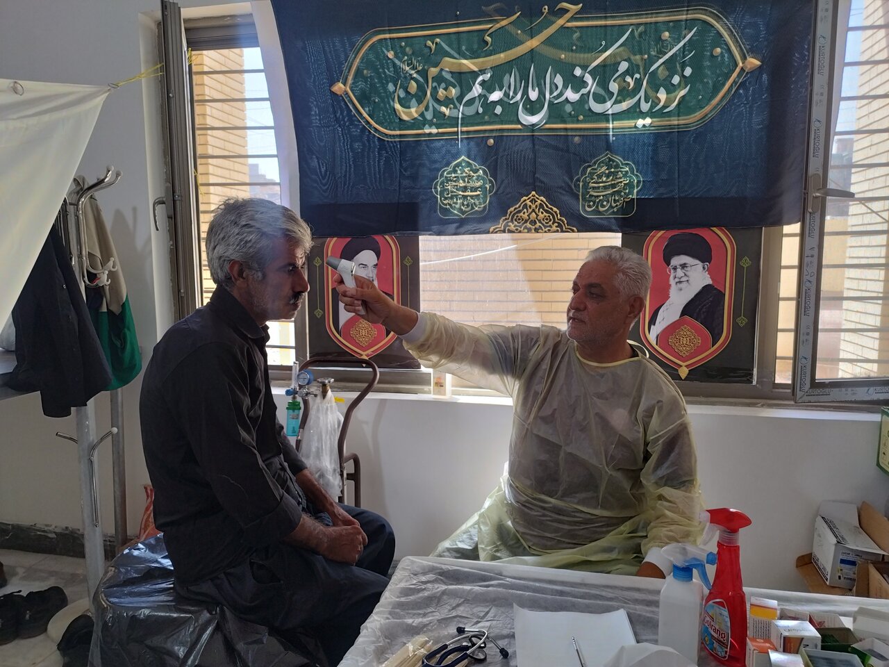 رسیدگی به بیش از ۱۰۰ بیمار در درمانگاه موکب مسلم بنعقیل