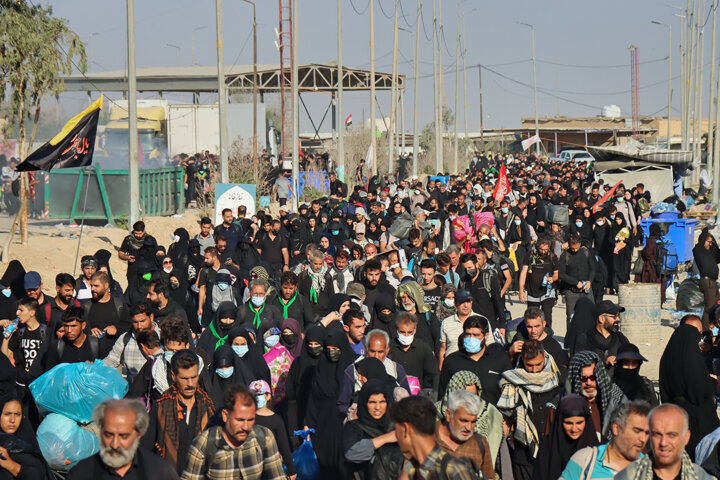 پای در مسیری پر پیچوخم به شوق حسین (ع)