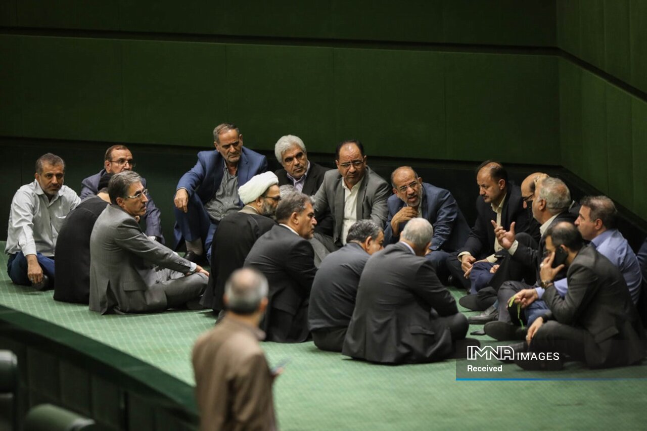 روز محک کابینه ۱۴