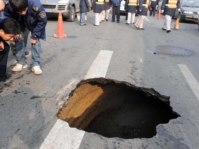 فرونشست زمینهای آسیایی و آسیب به شهرنشینی