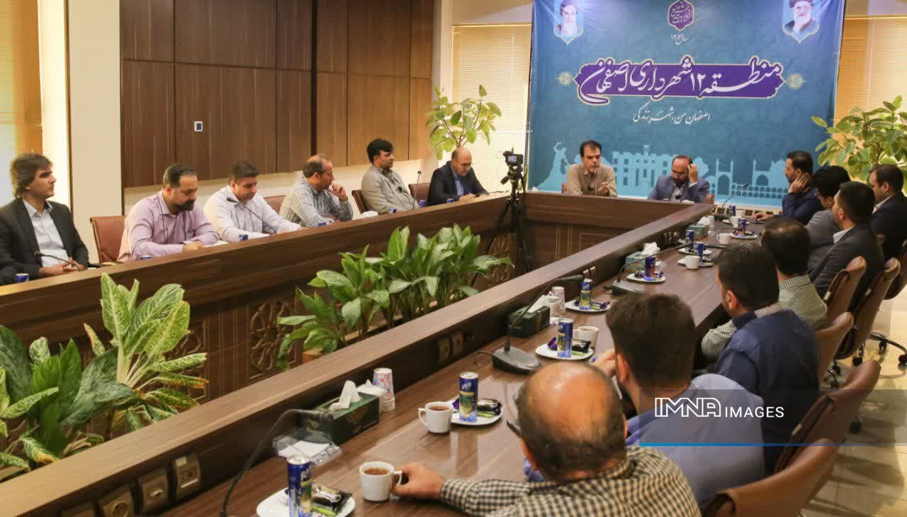 ضرورت برنامهریزی و آیندهنگری در پروژههای ترافیکی وسیعترین منطقه شهری اصفهان