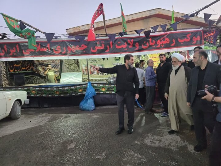 بازدید امام جمعه و استاندار کرمانشاه از خدمت‌رسانی مواکب حسینی در شهر کرمانشاه