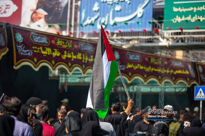 یاد فلسطین همراه با جاماندگان اربعین حسینی