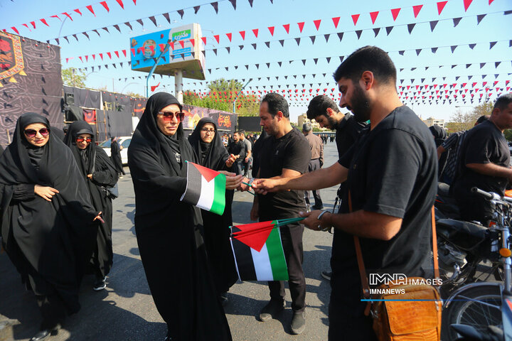 یاد فلسطین همراه با جاماندگان اربعین حسینی