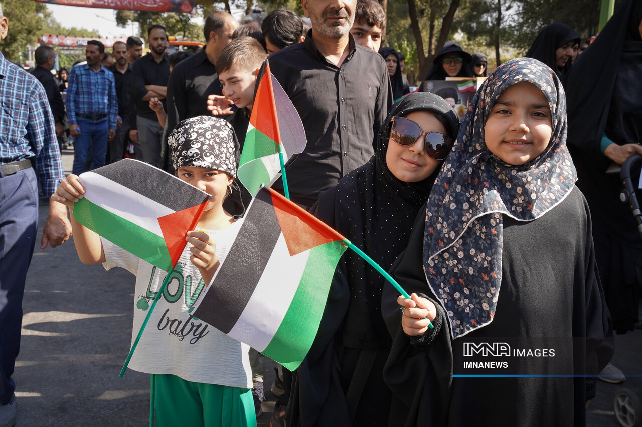 پرچم صلح بر قلههای حکومت مهدوی