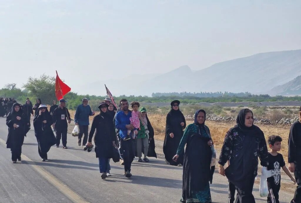 جاماندگان اربعین حسینی در باشت هم‌نوا با بازماندگان واقعه کربلا عزاداری کردند+ تصاویر