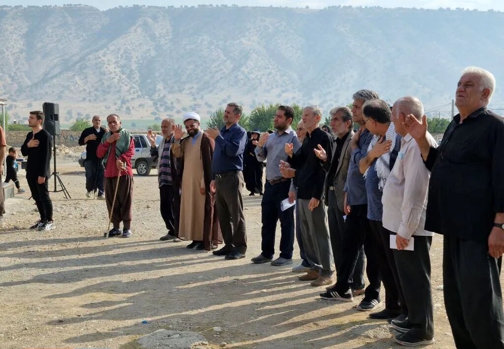 جاماندگان اربعین حسینی در باشت هم‌نوا با بازماندگان واقعه کربلا عزاداری کردند+ تصاویر