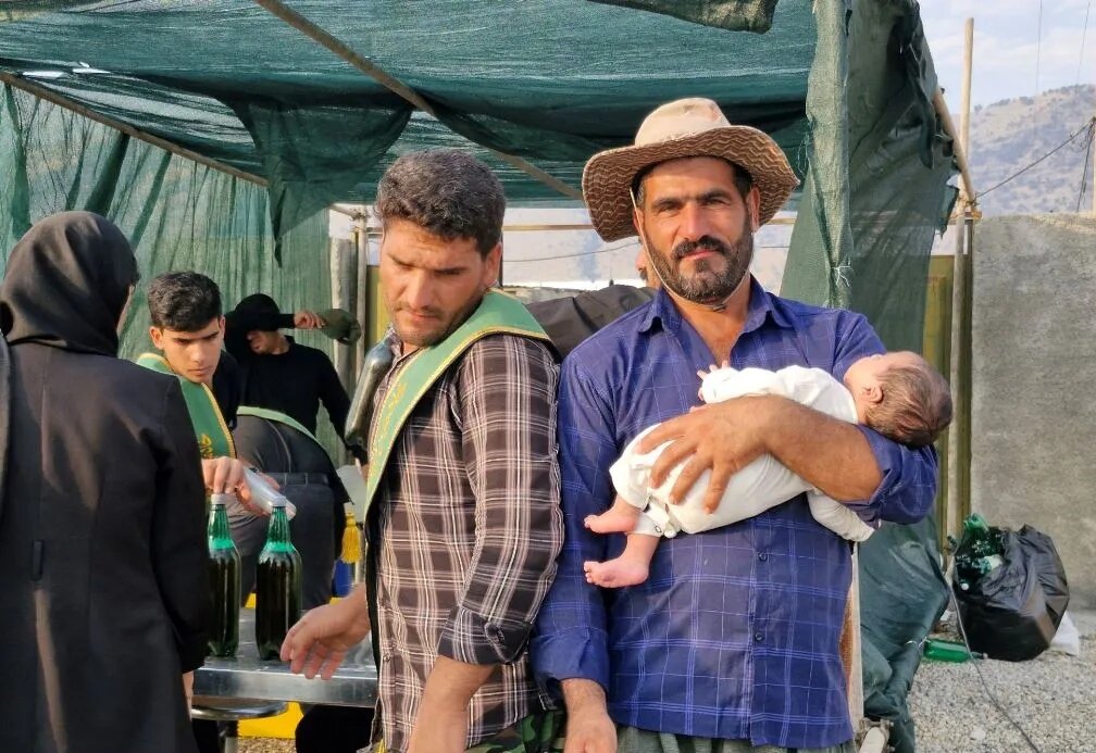 جاماندگان اربعین حسینی در باشت هم‌نوا با بازماندگان واقعه کربلا عزاداری کردند+ تصاویر