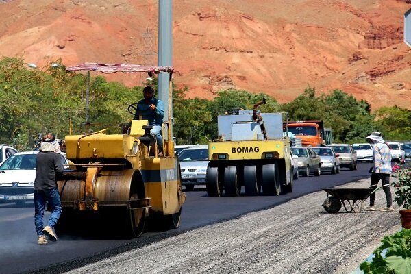 آسفالتریزی ۶۰۰۰ تنی در ۳۸ محله و معبر شهری تبریز