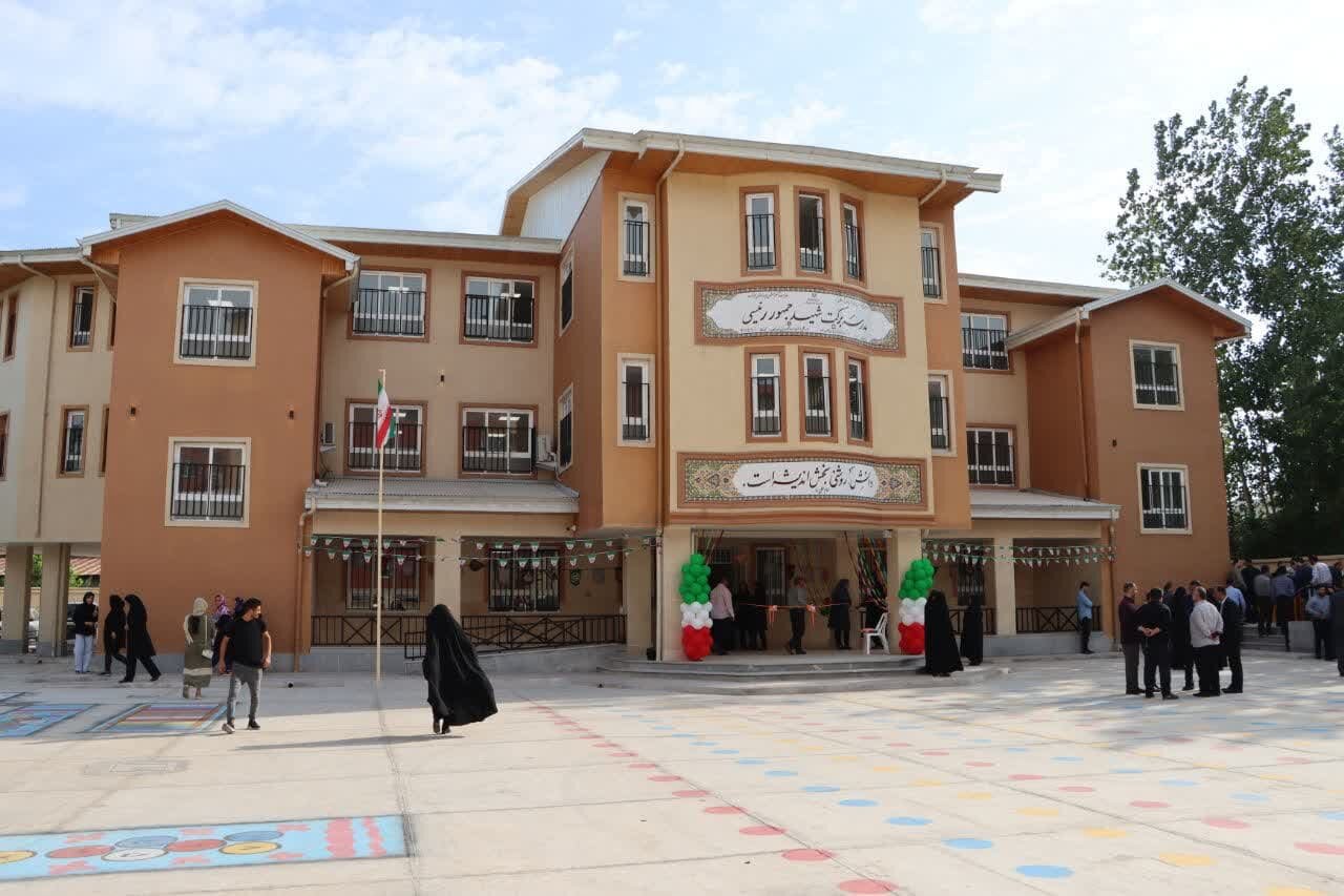 دبستان دخترانه شهید جمهور در لنگرود به بهرهبرداری رسید