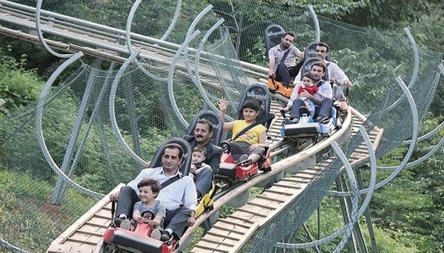 وعدههای نافرجام برای افتتاح سورتمه ریلی و شهربازی در گرگان